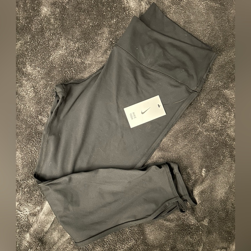 Nike yoga pants